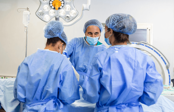 Circuncisión ofrecido por Dr. Ismael Almaraz Ortiz - Especialista en Urología